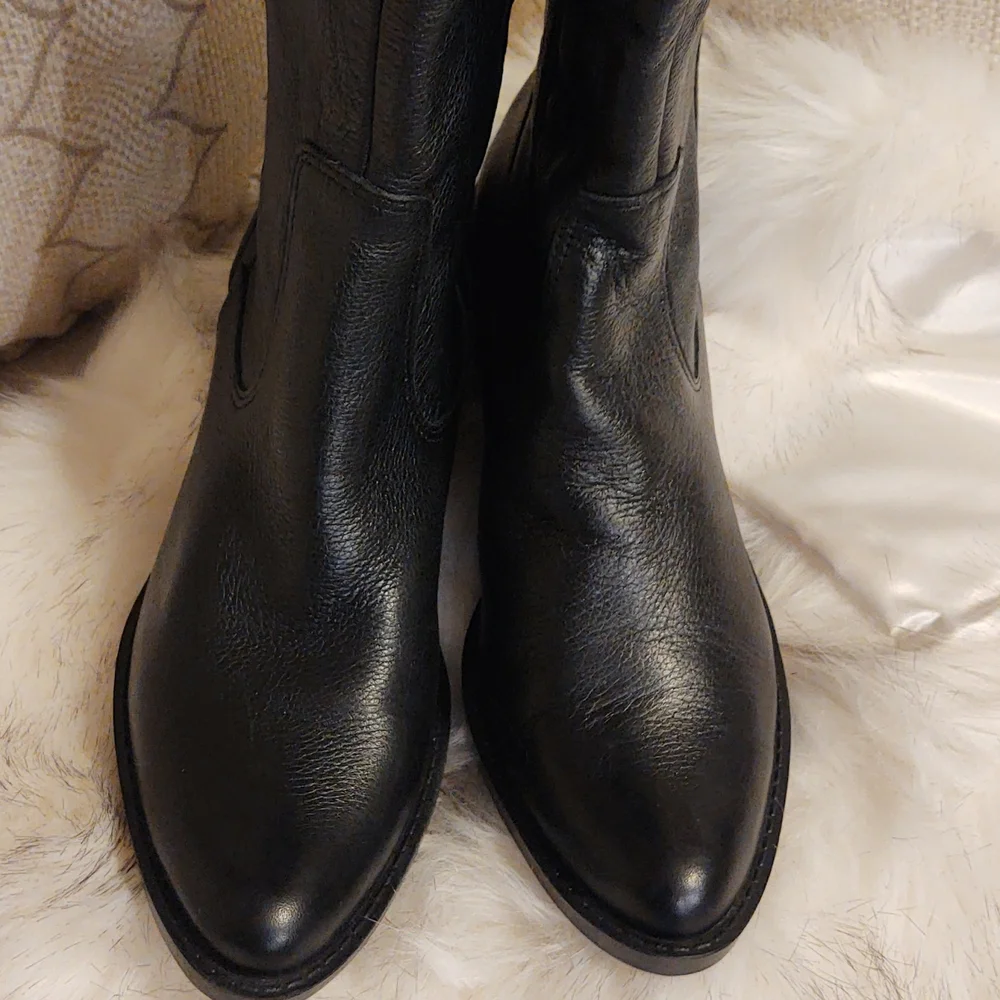 Calvin Klein leather knee boots - Picture 7 of 12